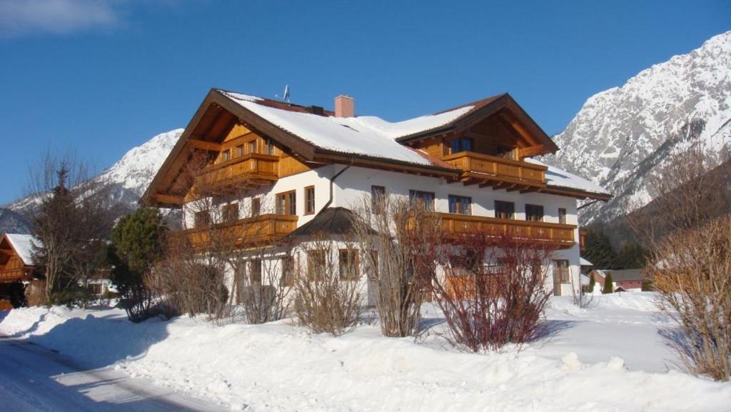 Resort Amadeus-Landhaus Amadeus غوربمينغ المظهر الخارجي الصورة